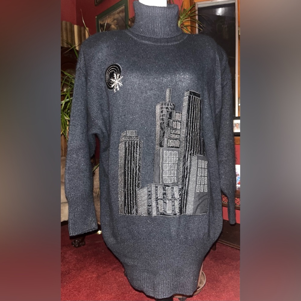 Angora, silk, wool Sweater with Cityscape Design